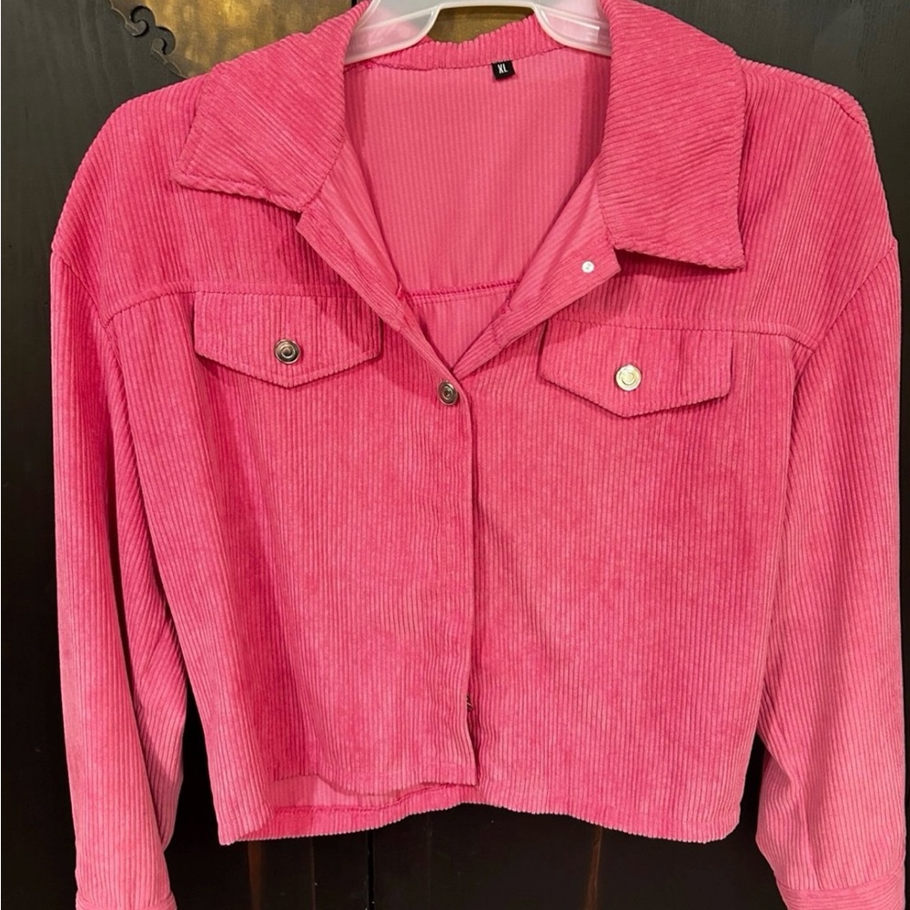 Pink Cropped Blazer with Classic Collar